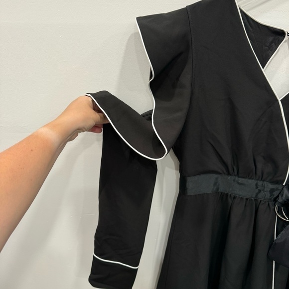 StyleKeepers Asymmetric Ruffle Cold Shoulder Long Sleeve Dress Open Back Medium - Picture 5 of 10